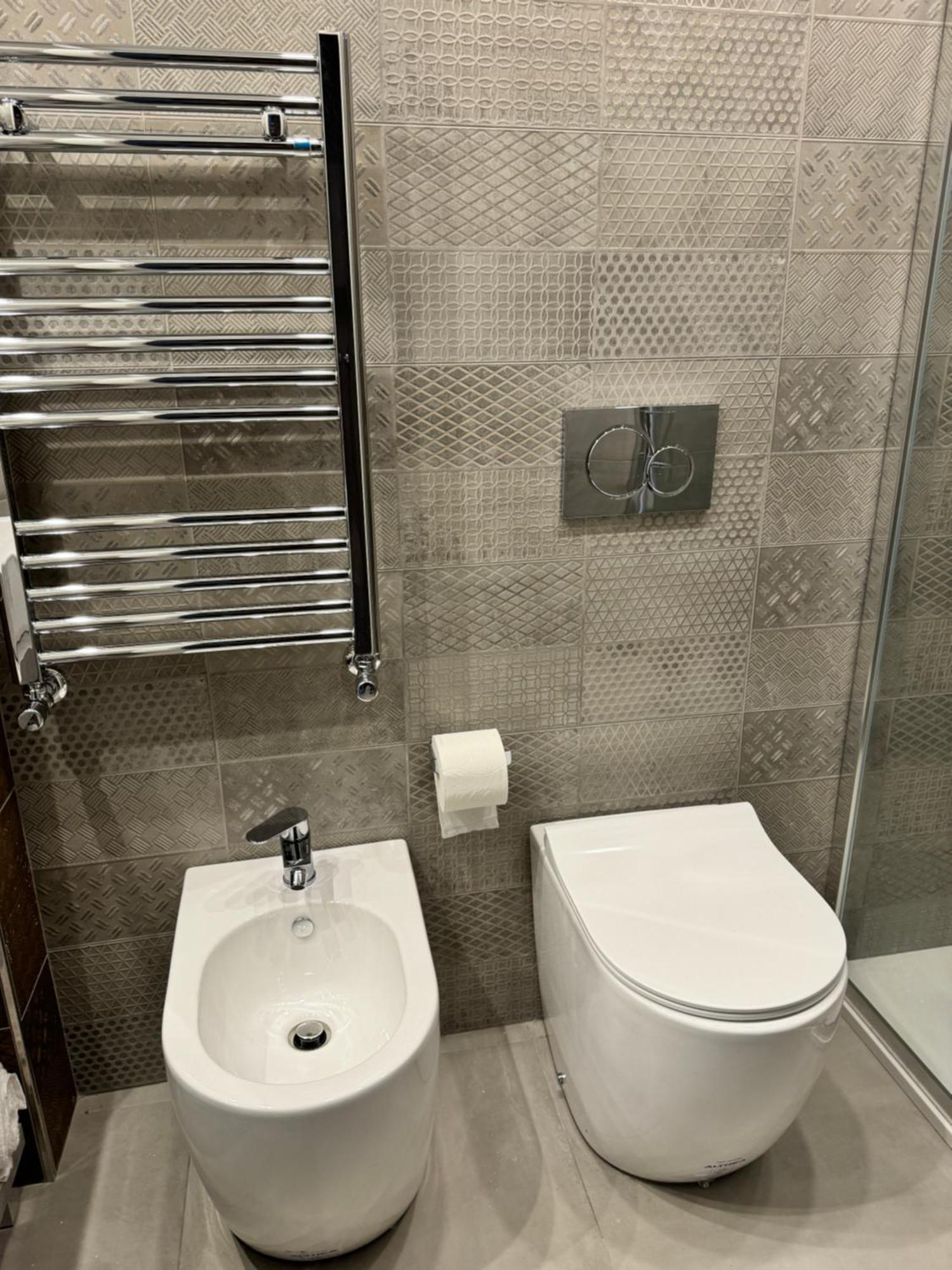 Niky House Roma Hotell Exteriör bild