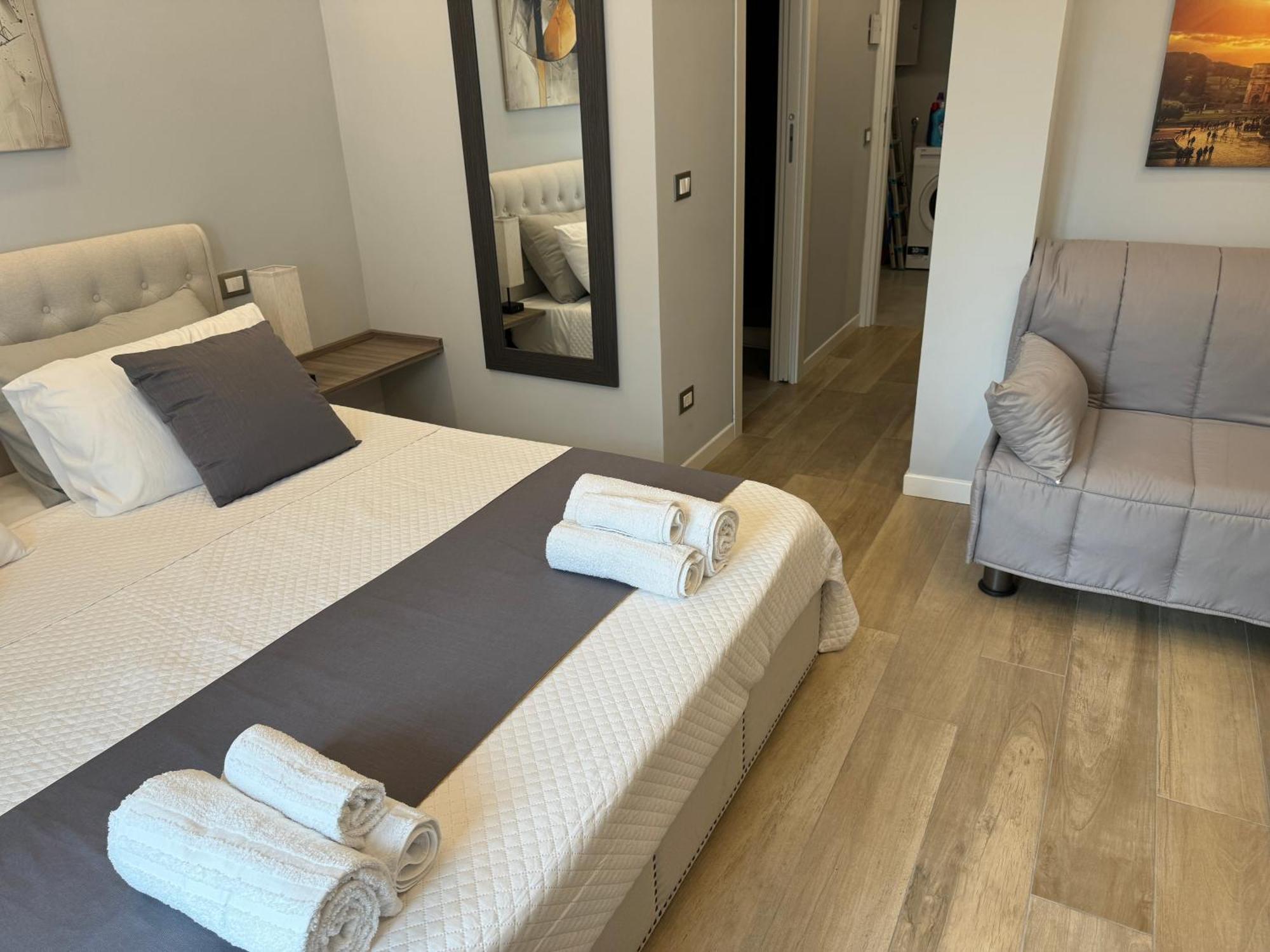 Niky House Roma Hotell Exteriör bild
