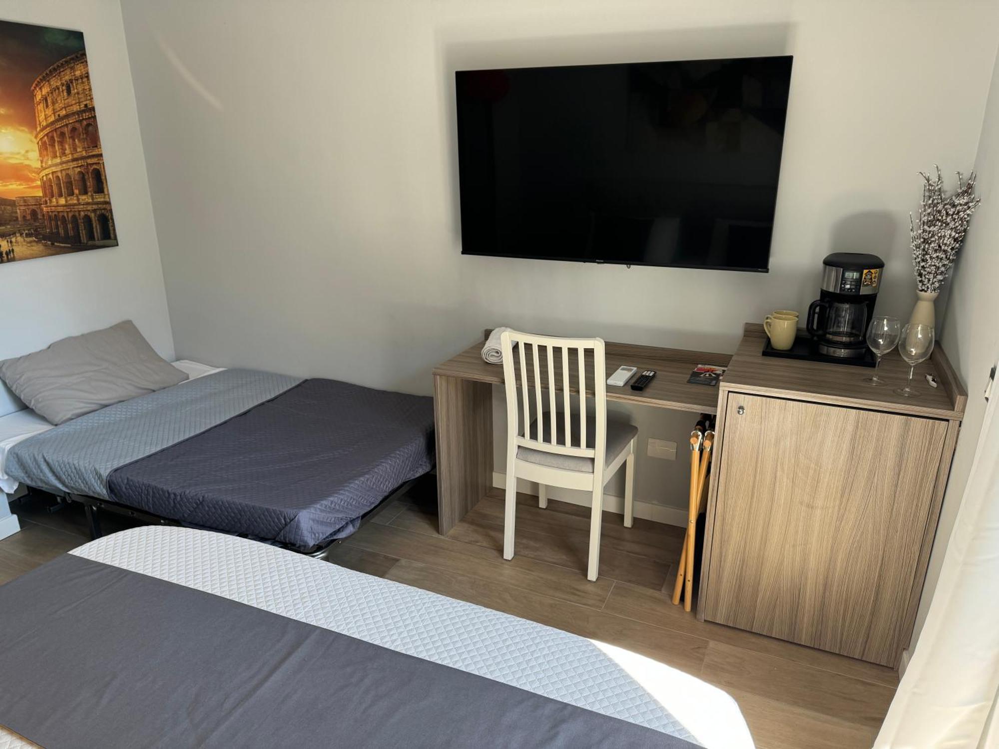 Niky House Roma Hotell Exteriör bild